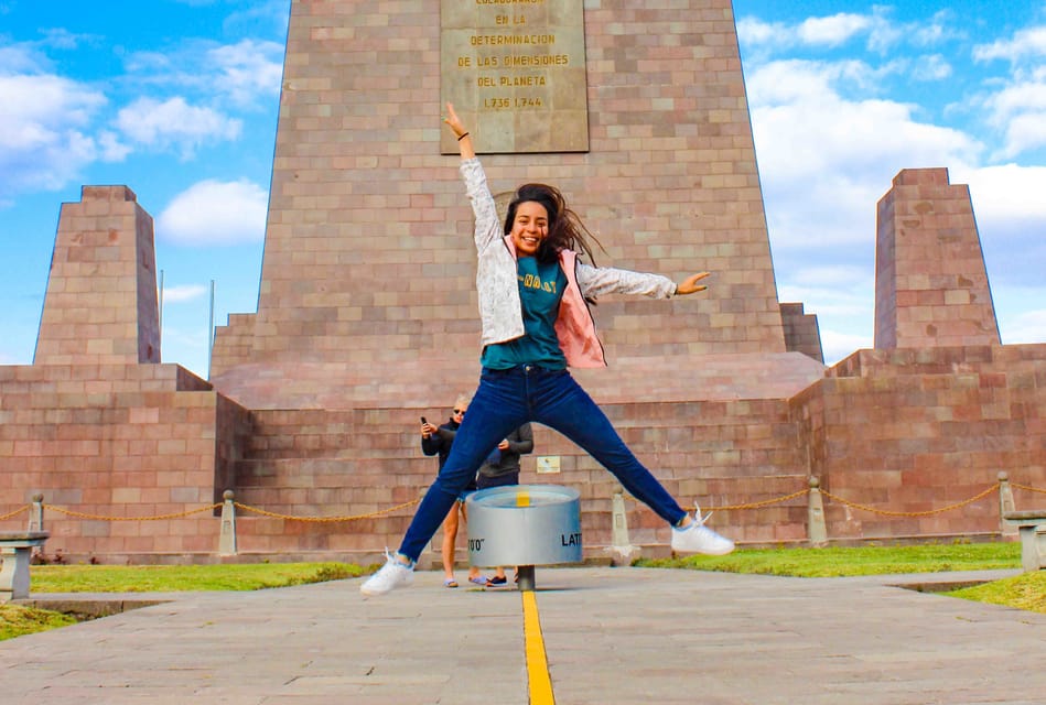 mitad del mundo 145