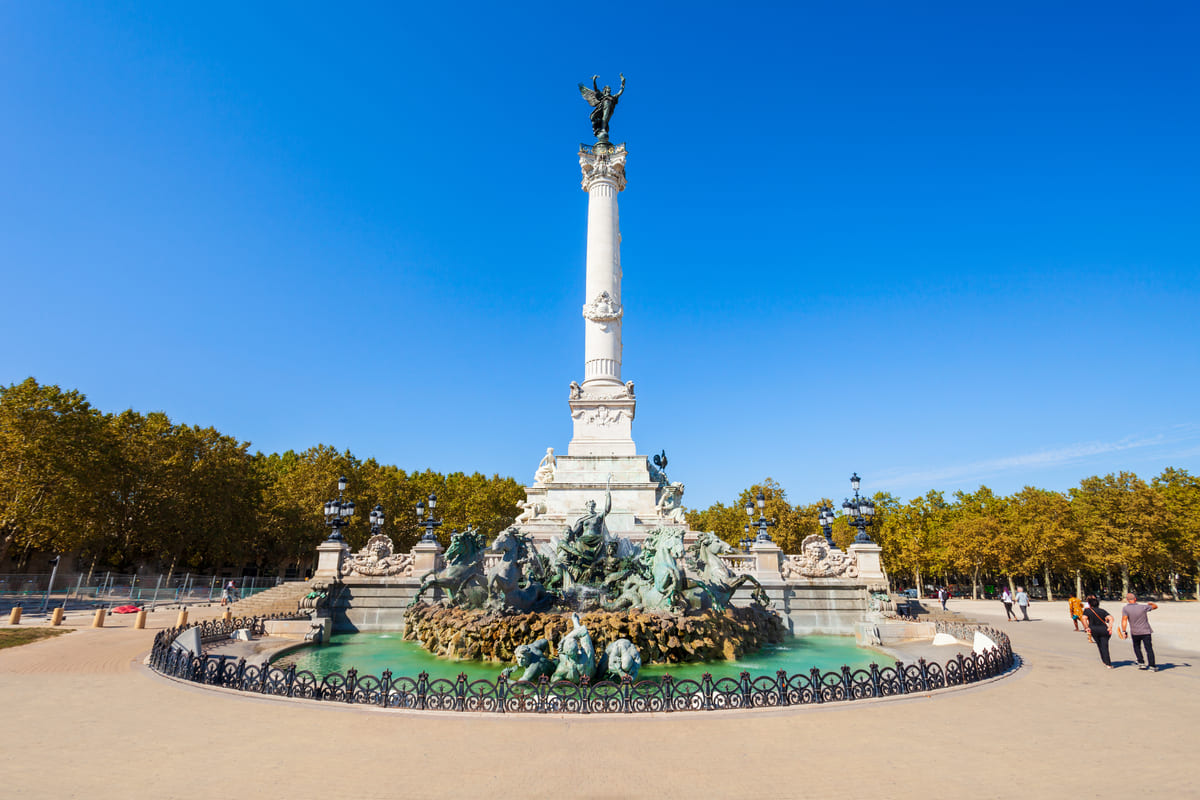 01 esplanade des quinconces pic