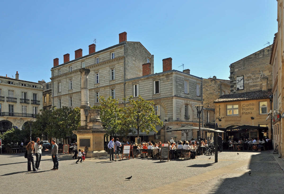 06 place camille julian bordeaux pic