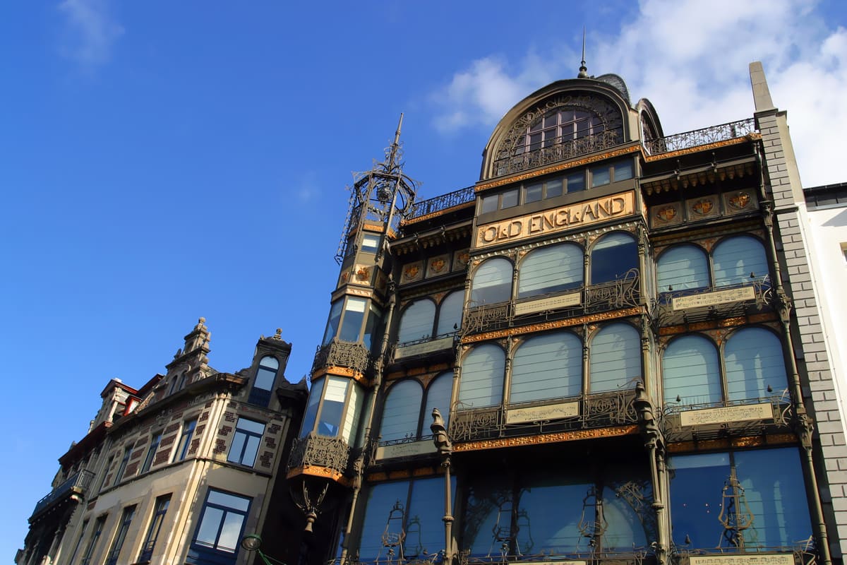 11 musee des instruments de musique et de magritte pic