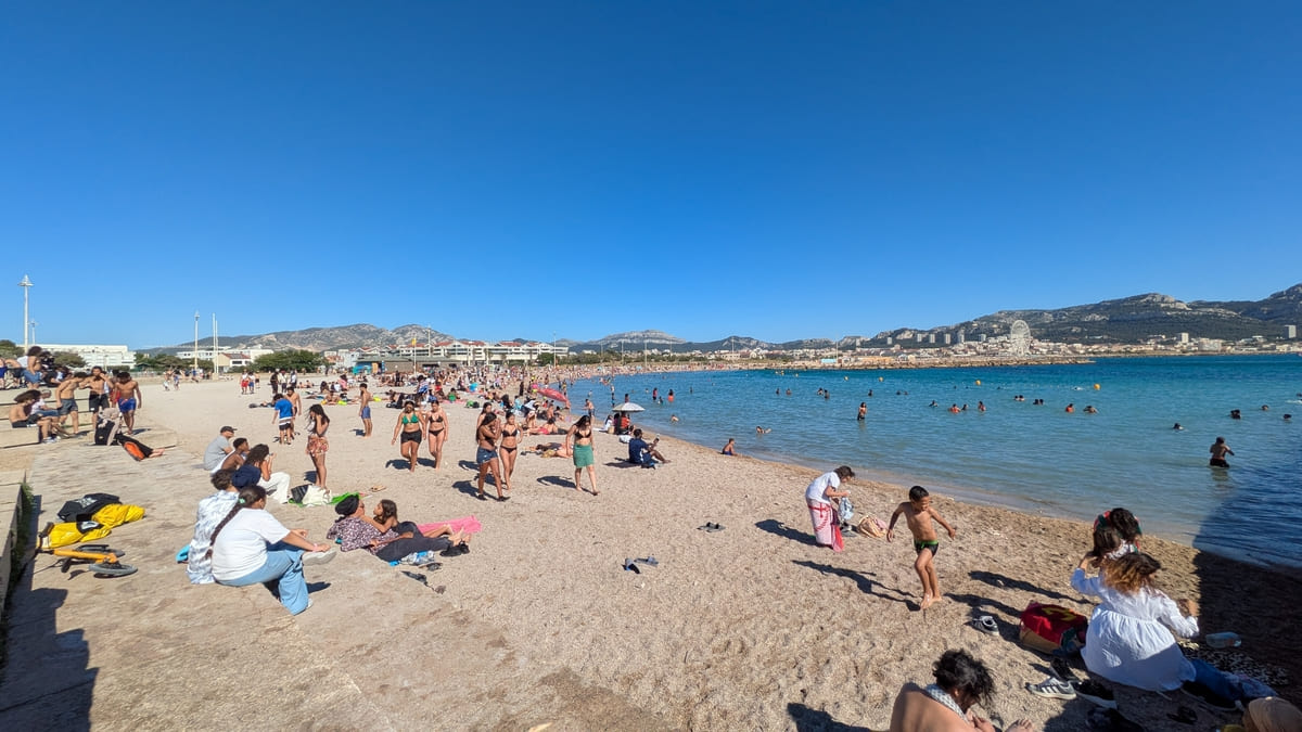 Marseille La plage du Prado Bonneveine