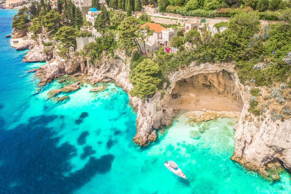 A,Stunning,View,Of,Betina,Cave,Beach,In,Dubrovnik,,Croatia,