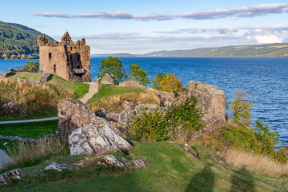 Urquhart,Castle,On,The,Shores,Of,Loch,Ness